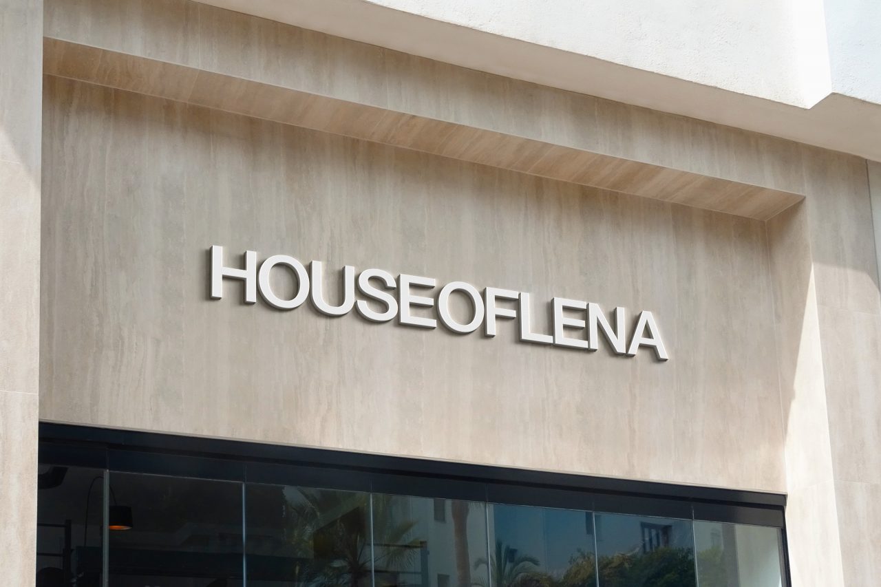 HOUSEOFLENA-WALL